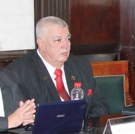 Luis E. Arellano González